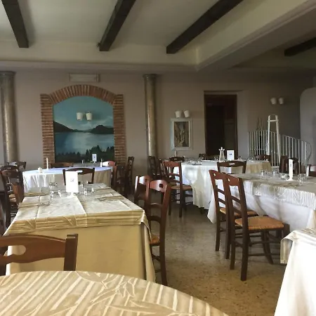 Otel La Pineta Cingoli